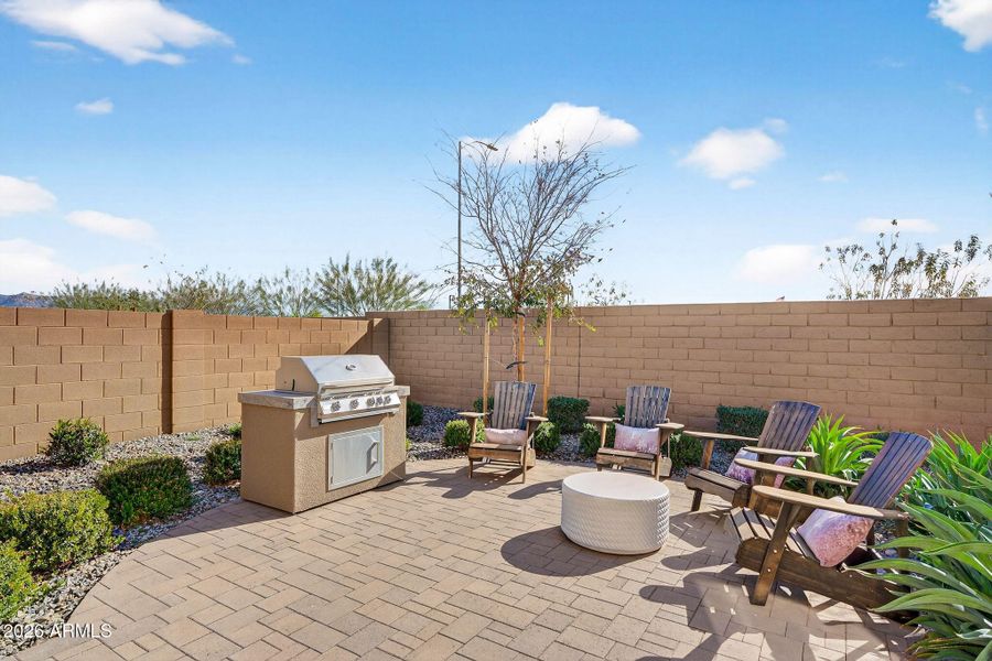 42-web-or-mls-699953 Dutchman Dr