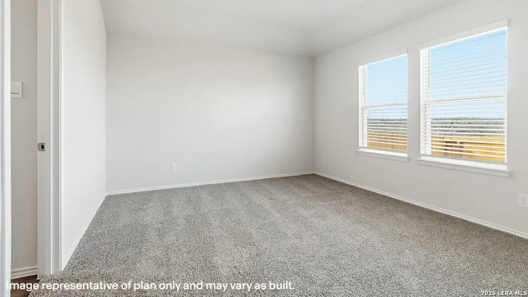 Spacious, unfurnished interior of a new home in Stonehill, San Antonio (Image 21).