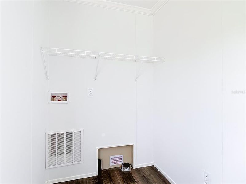 Spacious, unfurnished interior of a new home in , Okeechobee (Image 38). Spacious, unfurnished interior of a new home in , Okeechobee (Image 38).