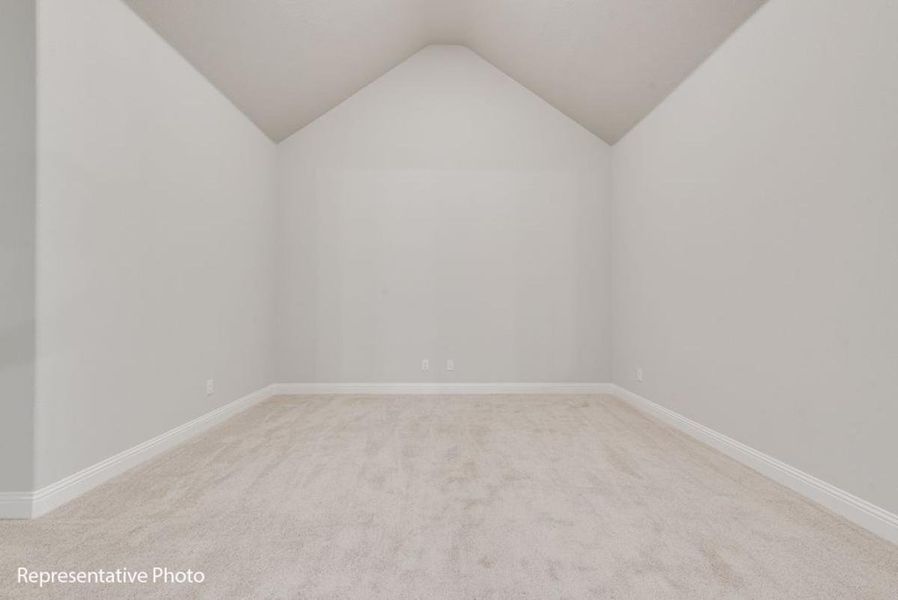 Representative unfurnished interior of a home built from the Grand Falls by Grand Homes in Monterra, Fate (Image 18).