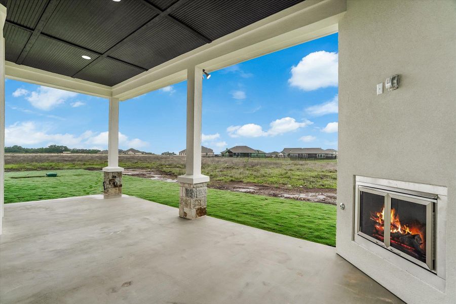 Exterior details and patio area of a home in Leander Estates, Leander (Image 9).