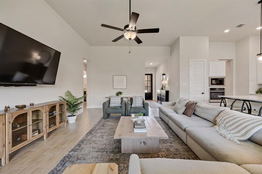 Furnished interior view inside a new home in Monterra - Classics, Fate (Image 16). Furnished interior view inside a new home in Monterra - Classics, Fate (Image 16).