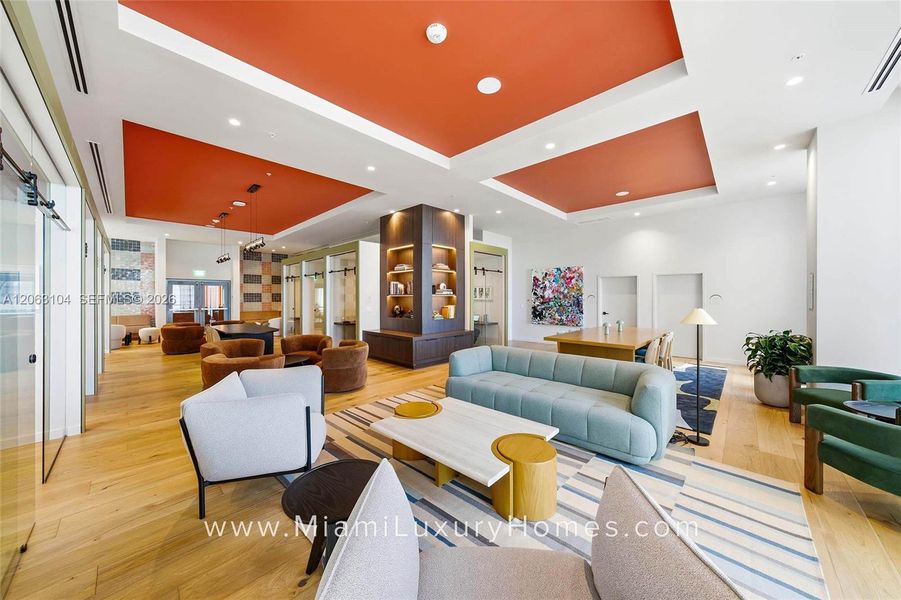 Community amenities in , Miami (Image 47).