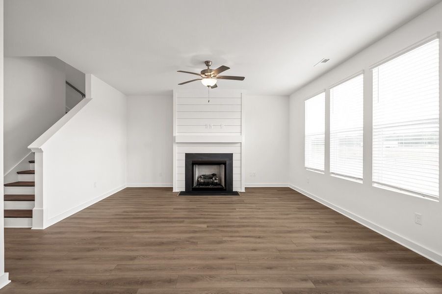 Spacious, unfurnished interior of a new home in Calista Farms, White House (Image 29).
