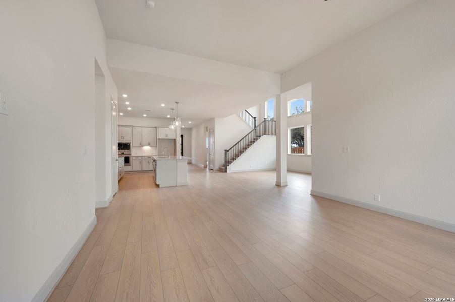 Spacious, unfurnished interior of a new home in Windsong - Legacy Series, Boerne (Image 51).