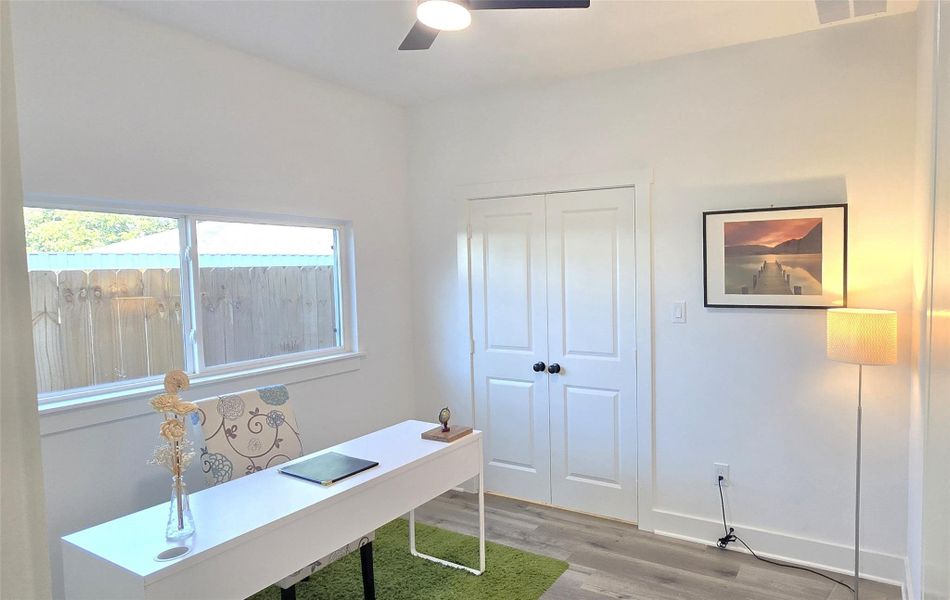 Bedroom or home office/study, perfect for work from home days. Bedroom or home office/study, perfect for work from home days.