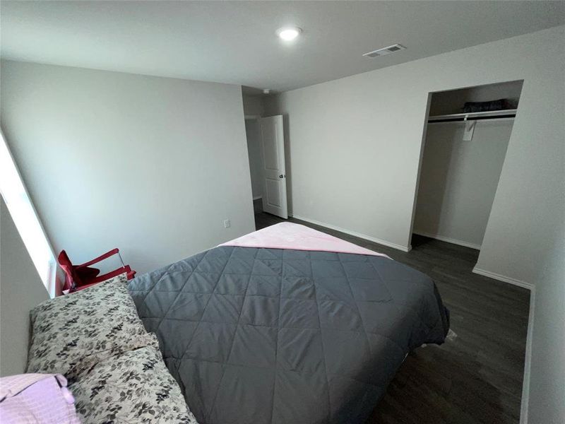 Furnished interior view inside a new home in Tolar Oaks, Tolar (Image 10).