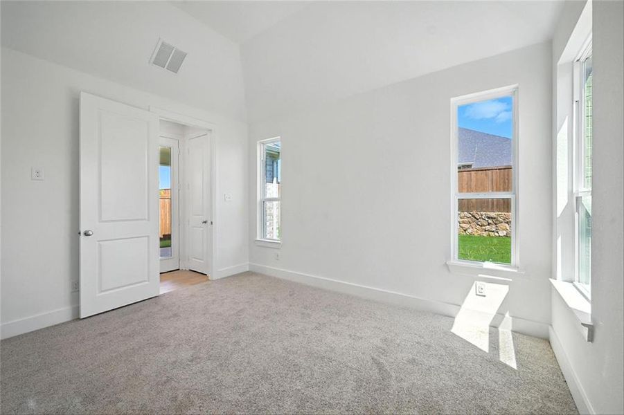 811SunflowerTrailANGECM011 811SunflowerTrailANGECM011