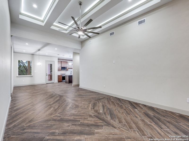 Spacious, unfurnished interior of a new home in , Spring Branch (Image 20). Spacious, unfurnished interior of a new home in , Spring Branch (Image 20).