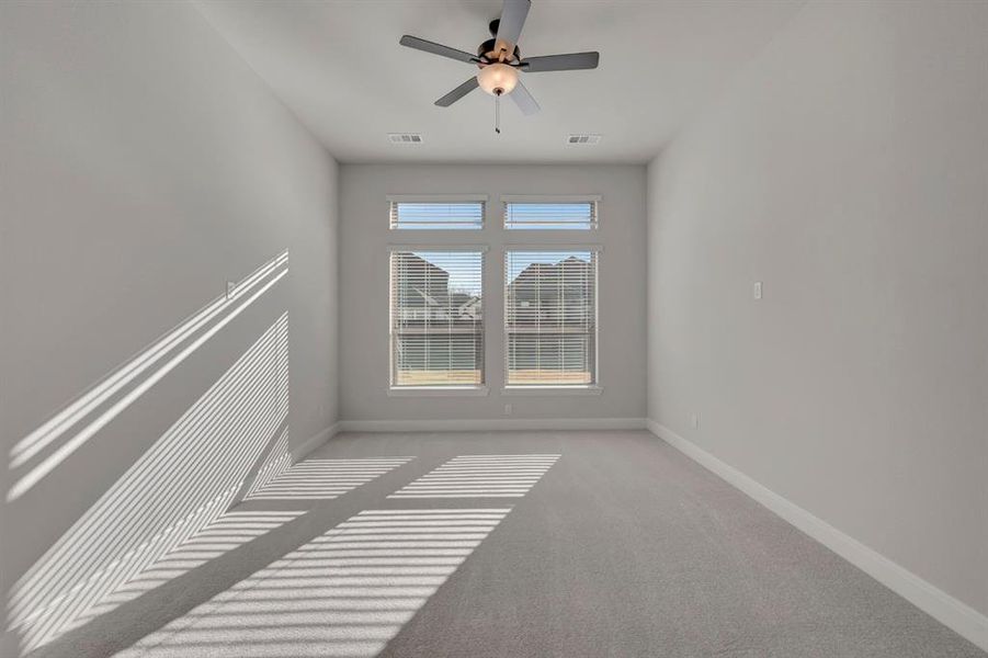 Spacious, unfurnished interior of a new home in Mantua Point Classics, Van Alstyne (Image 35).