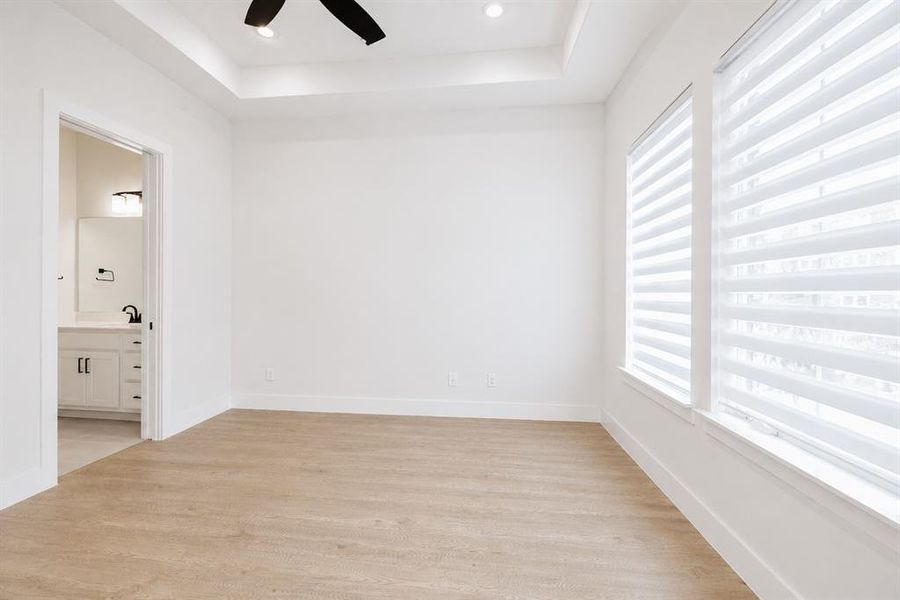 Spacious, unfurnished interior of a new home in , Frisco (Image 26).