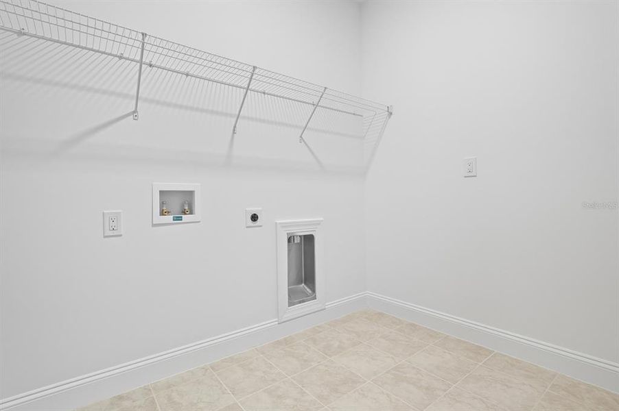 Spacious, unfurnished interior of a new home in Palm Coast Homes, Palm Coast (Image 32).