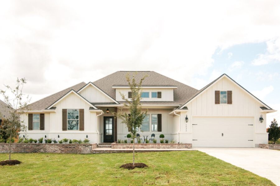 Representative exterior photo of a completed home built from the The Elizabeth by Reece Homes in Oakmont, Bryan, TX (Image 20).