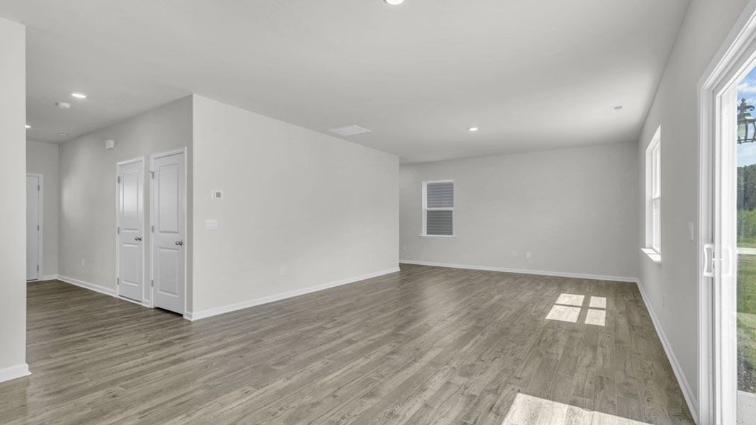 Spacious, unfurnished interior of a new home in Westerly, Lillington (Image 16).