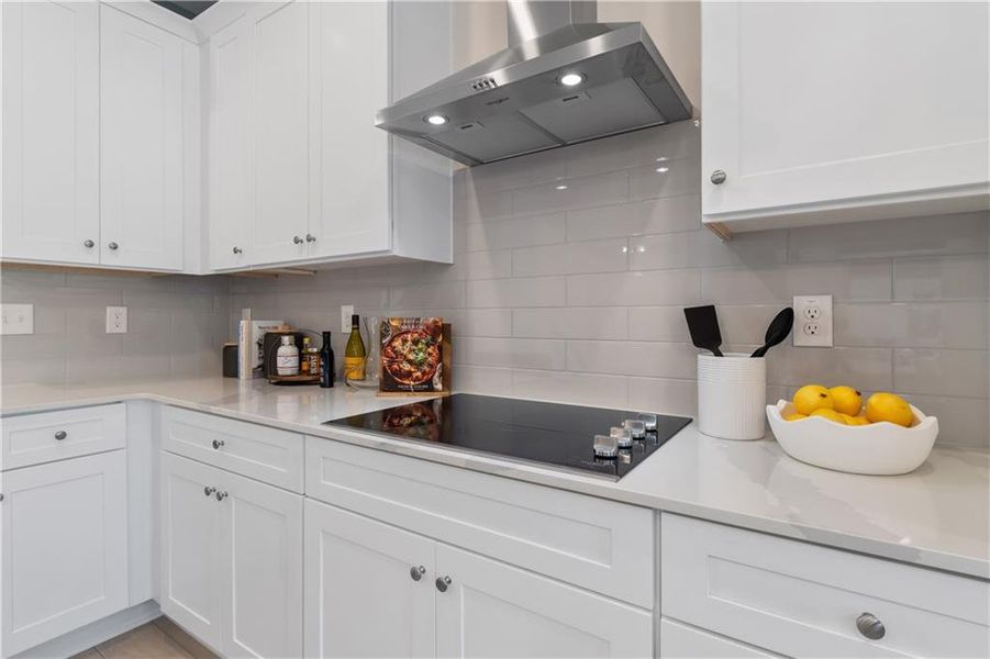 Furnished interior view inside a new home in Daybreak, Newnan (Image 37).