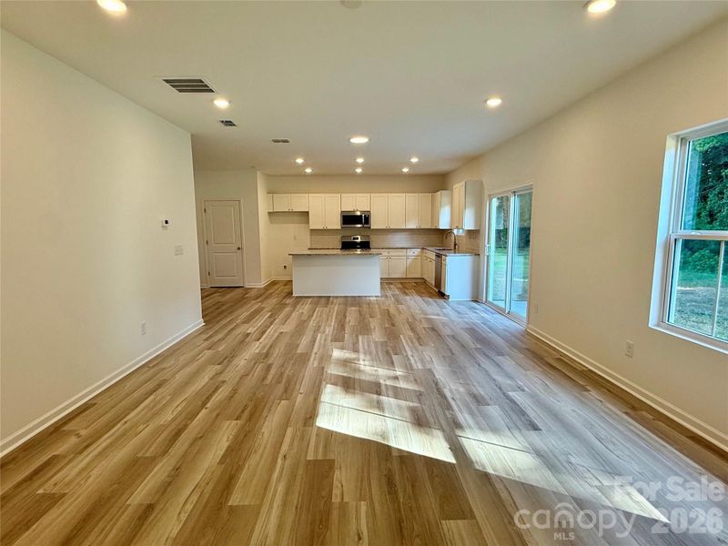 Spacious, unfurnished interior of a new home in , Granite Quarry (Image 24).