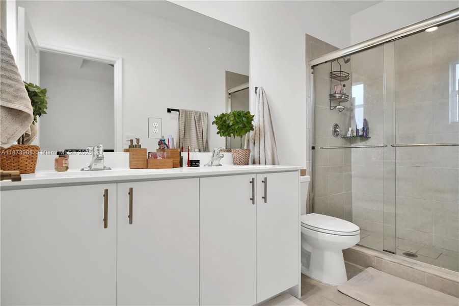 Furnished interior view inside a new home in , Homestead (Image 12).