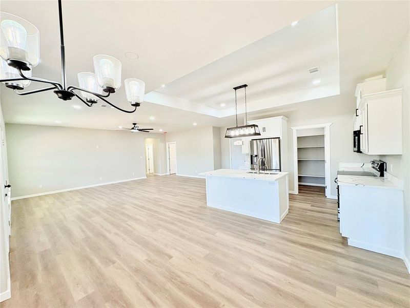 Spacious, unfurnished interior of a new home in , Graham (Image 18).