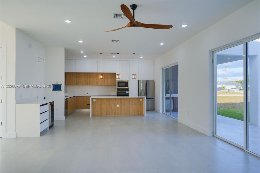 Image 42 of a home in .
