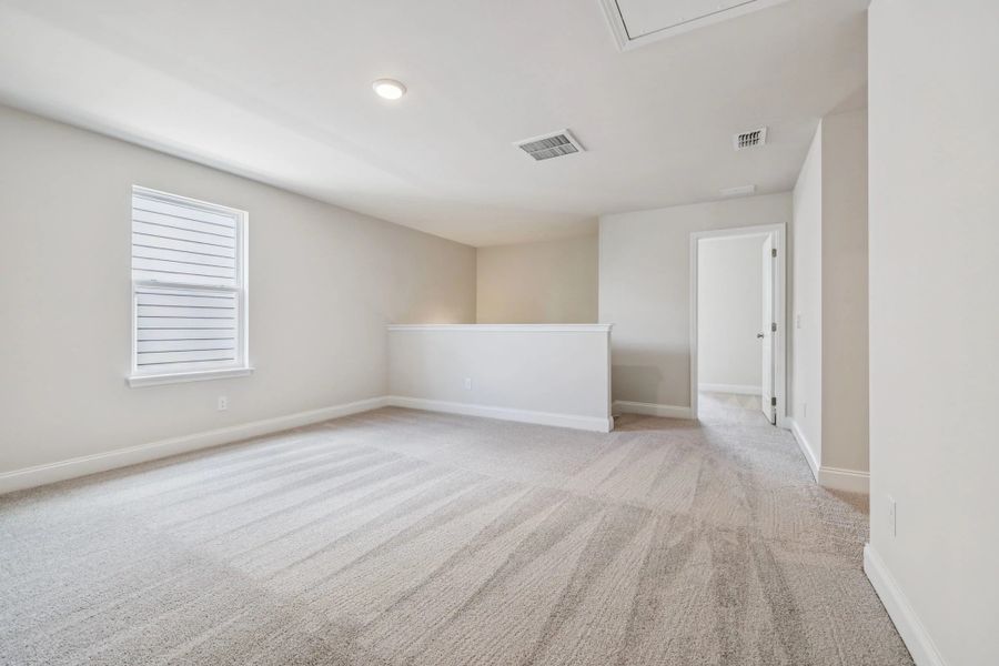 Image 47 of a home in Cades Bluff.