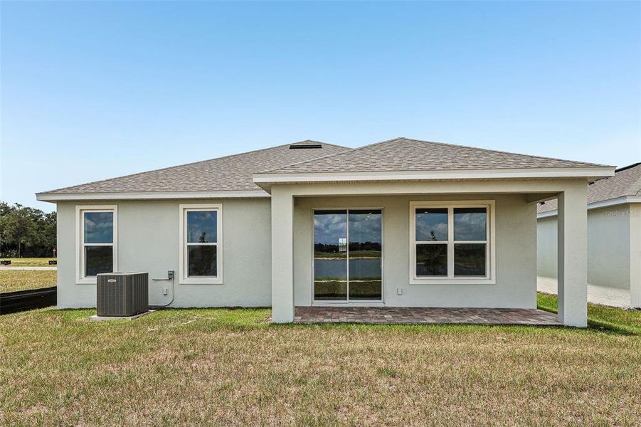 Exterior details and patio area of a home in Lakeside at Satilla, St. Cloud (Image 3).
