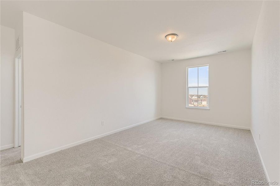 2nd Floor Loft Picture not of actual home