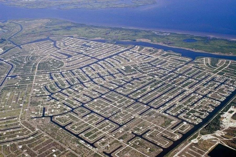 Image 25 of a home in .