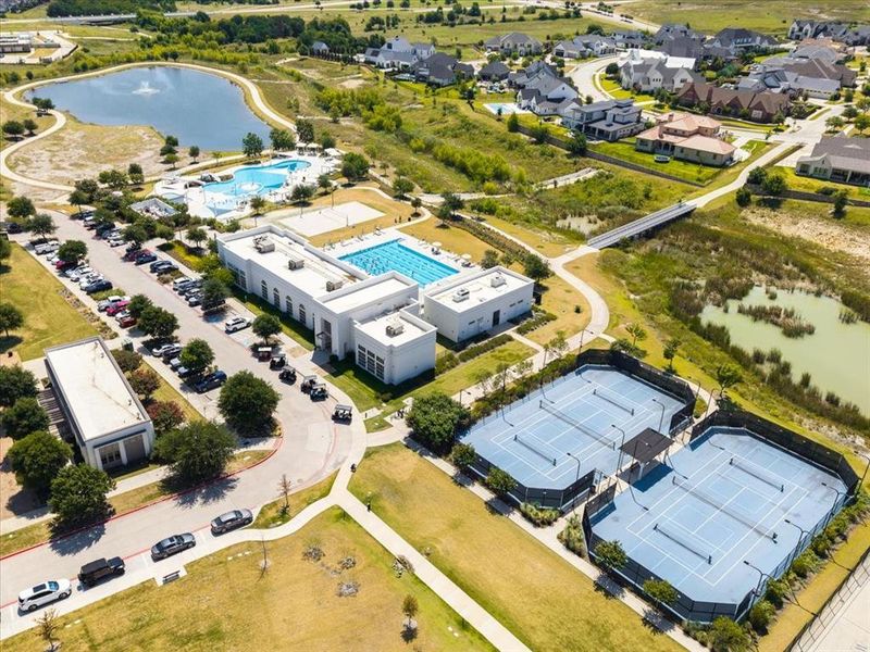 Community amenities in , Fort Worth (Image 36).
