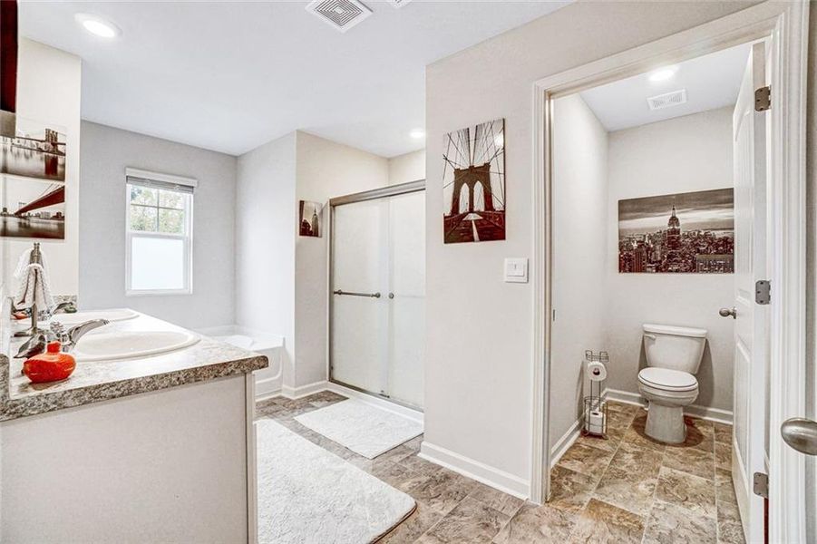 Furnished interior view inside a new home in , Dawsonville (Image 21).