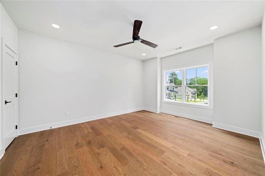 Spacious, unfurnished interior of a new home in , Atlanta (Image 55). Spacious, unfurnished interior of a new home in , Atlanta (Image 55).