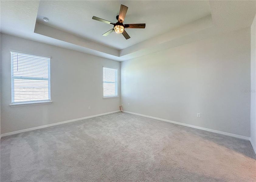 Spacious, unfurnished interior of a new home in , Winter Garden (Image 22).