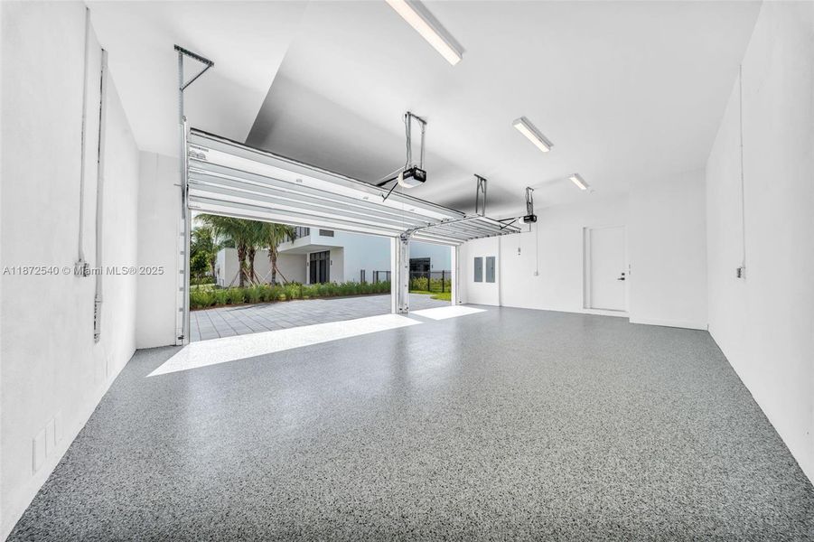 Image 69 of a home in .