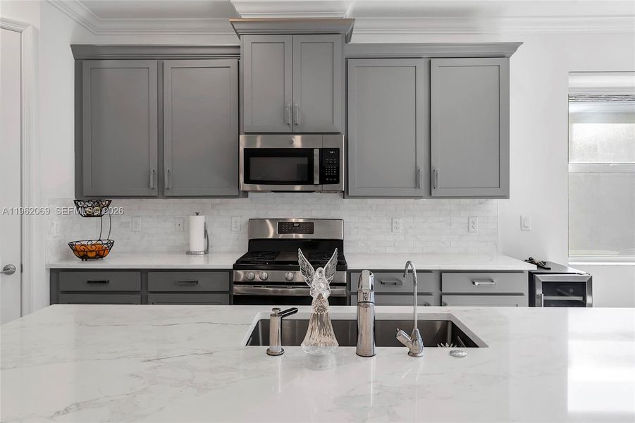 Furnished interior view inside a new home in , Loxahatchee (Image 8).