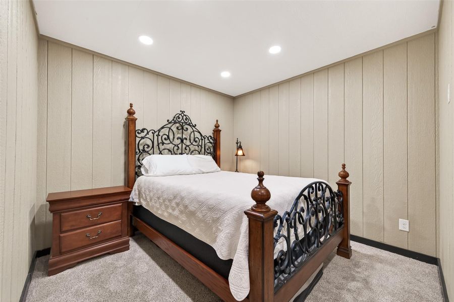 Furnished interior view inside a new home in , Brazoria (Image 24). Furnished interior view inside a new home in , Brazoria (Image 24).