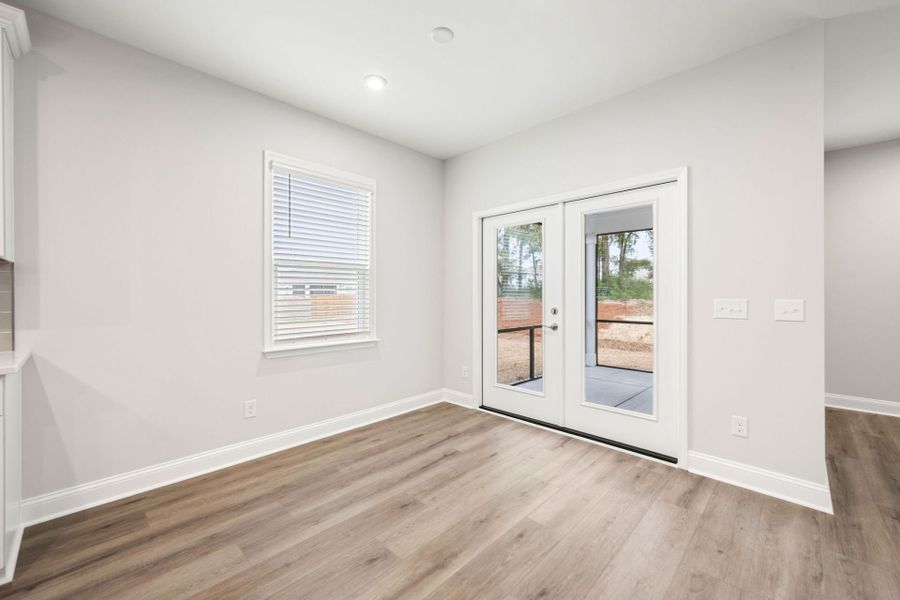 Spacious, unfurnished interior of a new home in Salem Bay, Beaufort (Image 16).