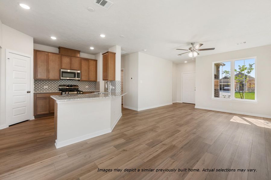 Image 18 of a home in South Pointe.