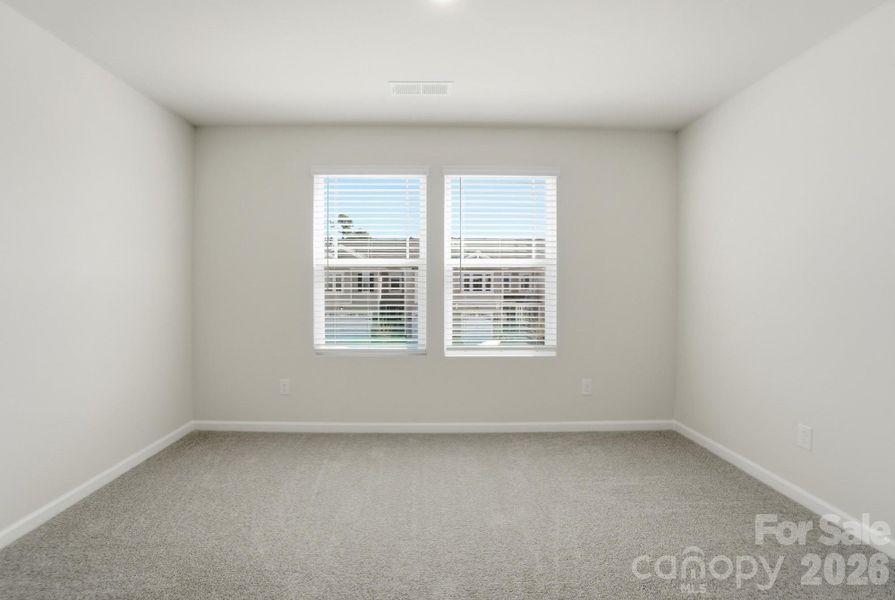 Spacious, unfurnished interior of a new home in Arbor Chase, Clover (Image 23).