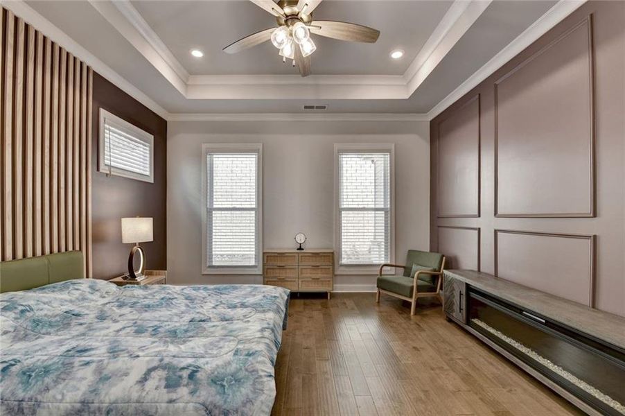Furnished interior view inside a new home in , Duluth (Image 47).