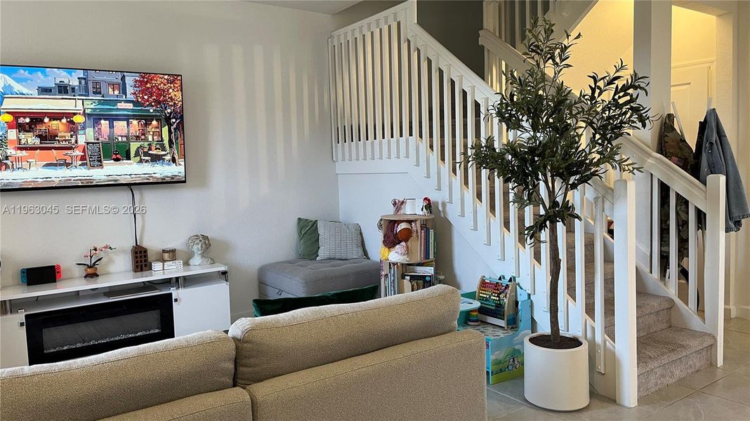 Furnished interior view inside a new home in , Miami (Image 62). Furnished interior view inside a new home in , Miami (Image 62).