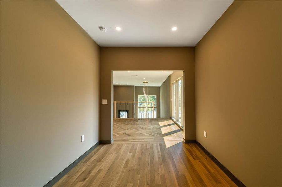 Spacious, unfurnished interior of a new home in , Dallas (Image 16). Spacious, unfurnished interior of a new home in , Dallas (Image 16).