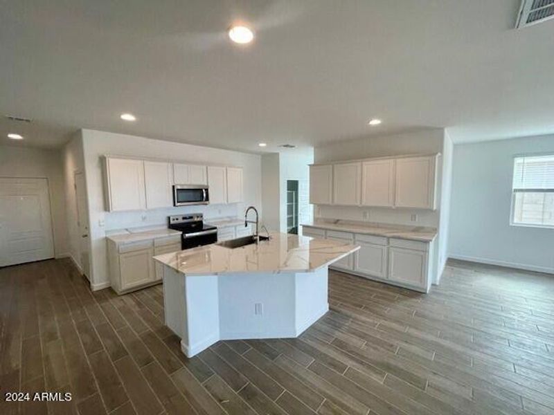 Lot 191 kitchen