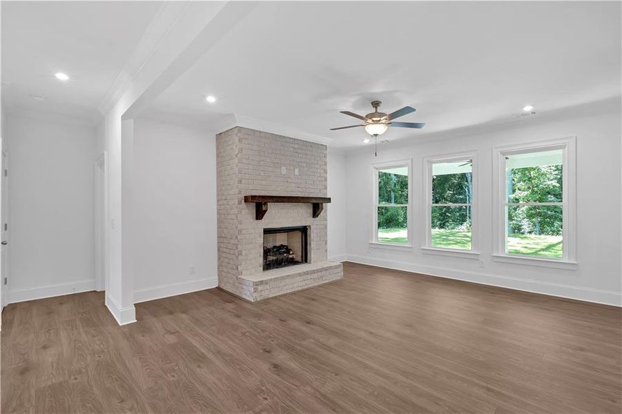 Spacious, unfurnished interior of a new home in Ford Landing, Acworth (Image 24).