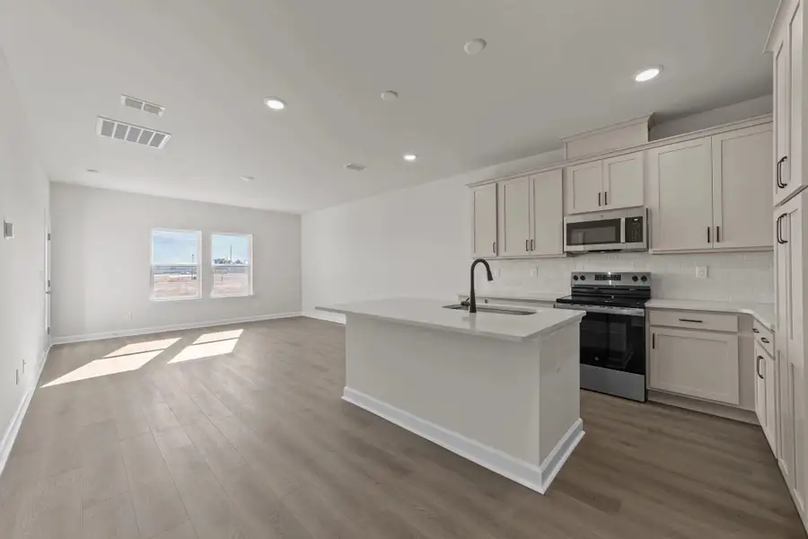 Similar Palmetto floorplan with the Artisan Collection