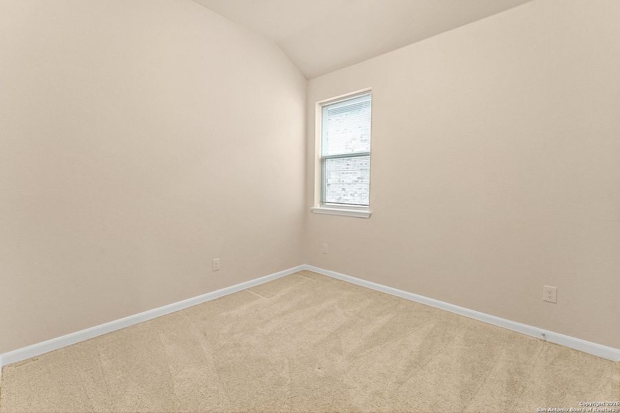 Spacious, unfurnished interior of a new home in Bricewood, San Antonio (Image 21).