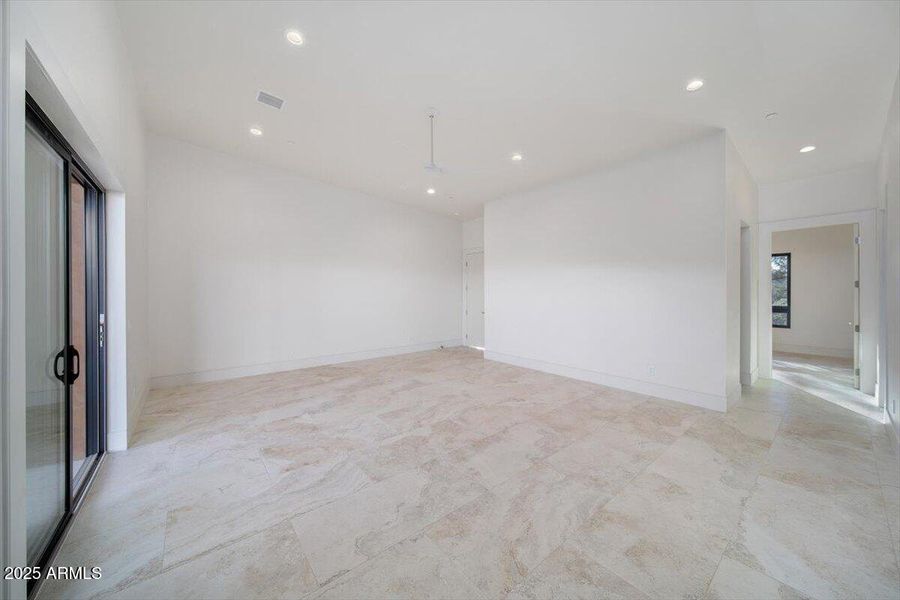 41-10 Amber Cliffs Way-10 Amber Cliffs W