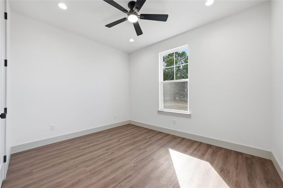 Spacious, unfurnished interior of a new home in , Mabank (Image 16). Spacious, unfurnished interior of a new home in , Mabank (Image 16).