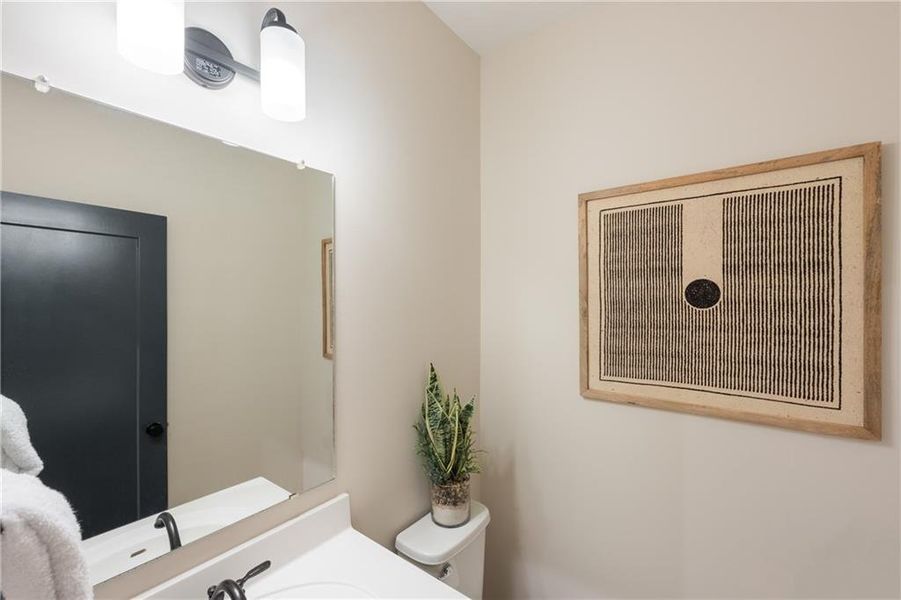 Furnished interior view inside a new home in Crossvine Estates, Braselton (Image 16). Furnished interior view inside a new home in Crossvine Estates, Braselton (Image 16).