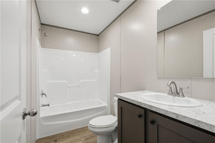 Furnished interior view inside a new home in , Alto (Image 9).