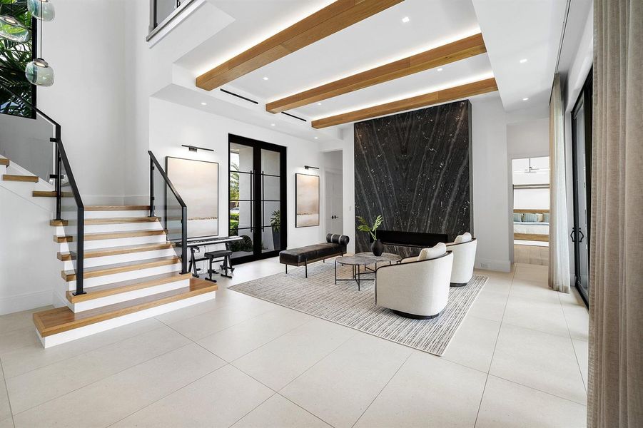 Foyer Foyer
