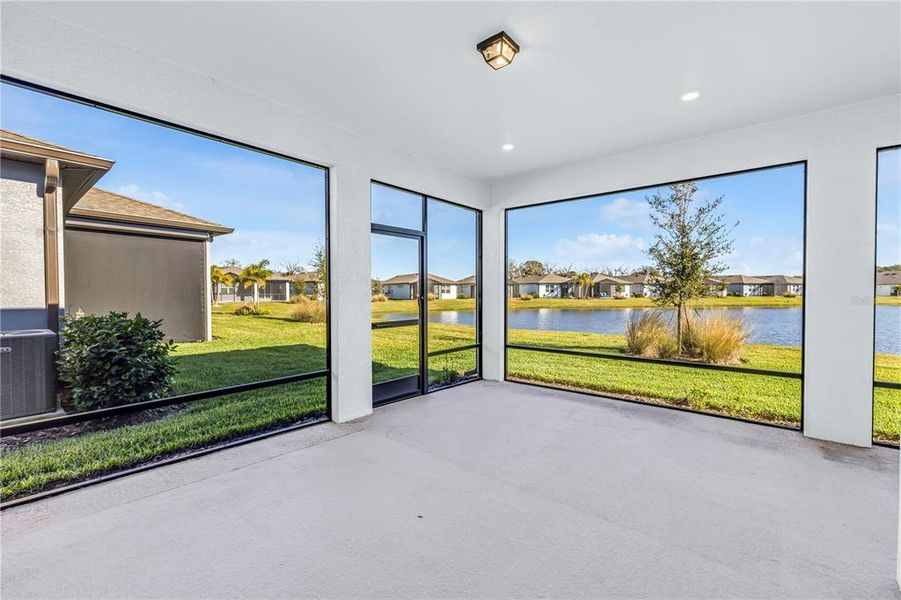 Exterior details and patio area of a home in , Parrish (Image 3).